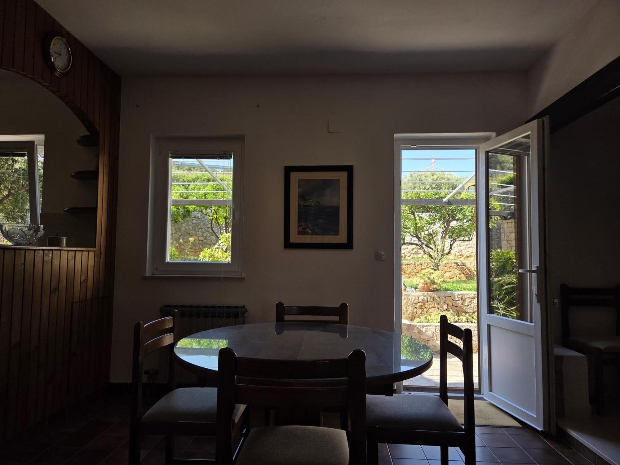 Apartments Jelena Supetar - Four Apartments - A Small House With A Private Yard - Two-Room Apartment With A Sea View - Studio Apartment - Two-Room Apartment With Garden View- Free Parking エクステリア 写真